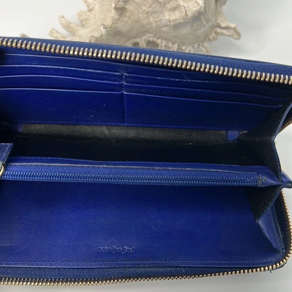 Saint Laurent Belle de Jour blue Patent leather YSL monogram continental wallet - Picture 3 of 8
